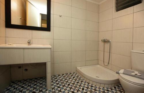 Thasos Town Hotel | Mironi & Victoria