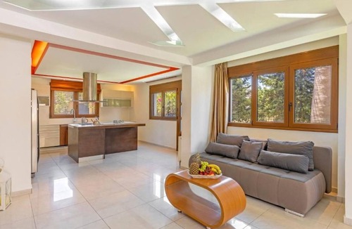 Ialyssos House | mit Privatpool für 20 Personen in Ialysos, Dodekanes by Interhome
