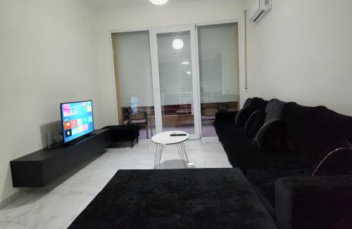 Vlore Apartment | Modern Apartment 100 m from beach,Marina bay luxury resort