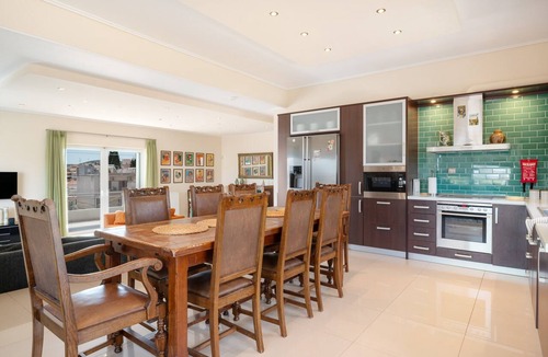 Keratea Apartment | Modern apartment near Athens and the coast