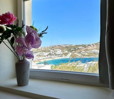 Ornos House | Modern Cycladic Sea View House