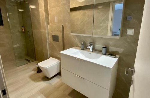 Nea Peramos Apartment | Modern Living Experience