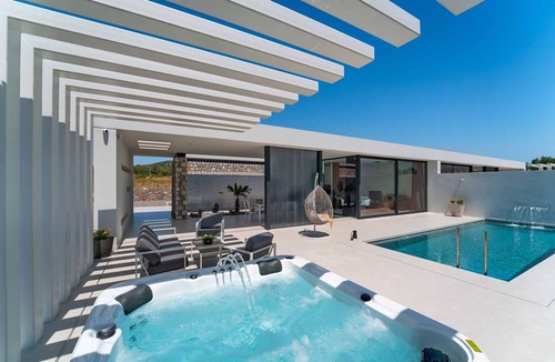 Lahania Villa | Modern Rhodes Villa | 1 Bedroom | Villa 6.4 | Great Sea Views