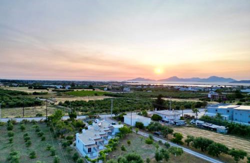 Tingaki House | Modern Stay with Garden, near Tigaki Beach - El Greco Apartments No 3