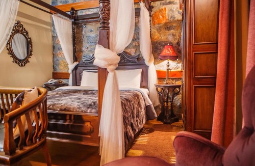 Aghios Athanasios House | Montecristo Chalet