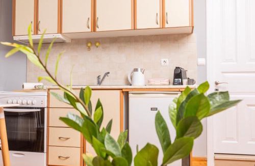 Old Town Apartment | Mouragia Suites - Sea View Apartment