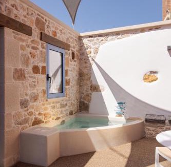 Platanias Town House | Mouse House with Sea View and Mini Pool