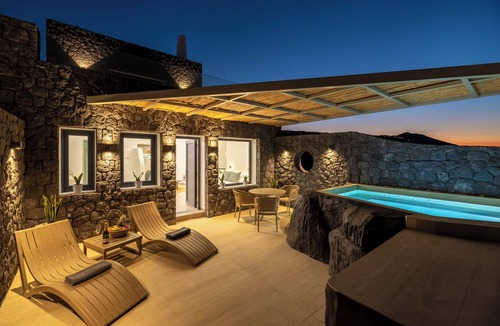 Kamari Villa | Mperes Villas | No 3