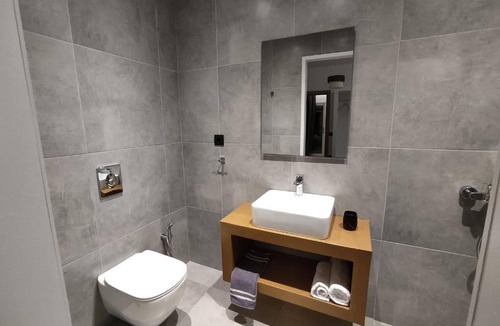 Alykes Apartment | Muoi Luxury Residences