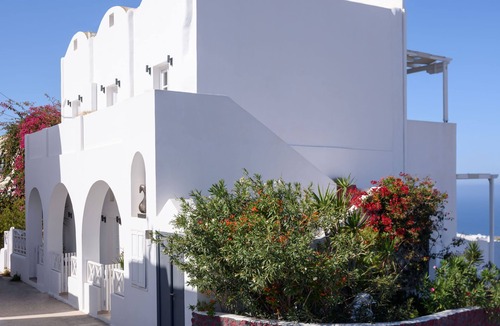 Oia Apartment | Muses Cycladic Suites - Two-Bedroom Sea View Suite with Seasonal Hot Tub
