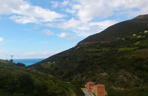 Dhrakata Apartment | Myrtos Cottages Cleo