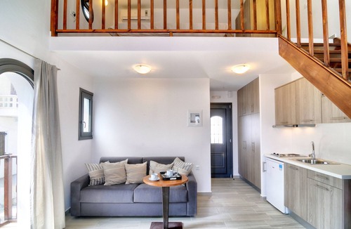 Mirtos Apartment | Myrtos Mare Suites - Family Maisonette