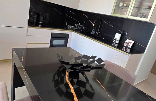 Dafni Apartment | N.K Suite – Stylish 1BR Apartment with City View