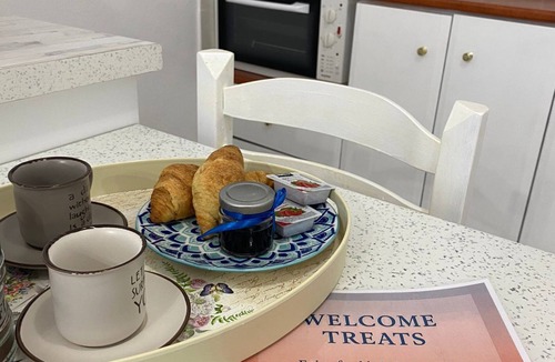 Parga Apartment | n3.5min away from Parga Nice sea view We welcome you to a cozy and friendly stay