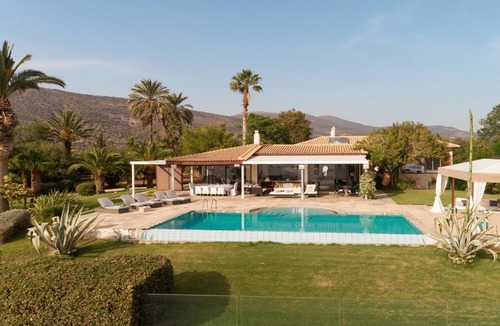 Melissopetra Villa | Nafplio·Private Coastal Villa in Nafplio