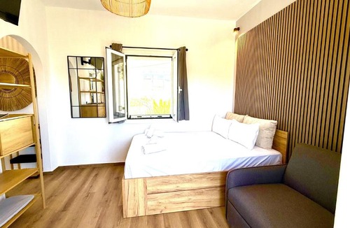 Naousa Apartment | Naousaki Premium Studios 3