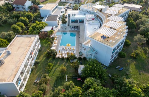 Messonghi Hotel | Nasos Hotel & Resort