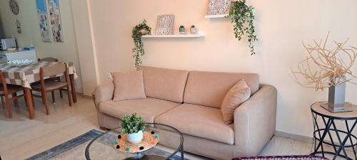 Koukaki Apartment | Natalie Athens Apartment