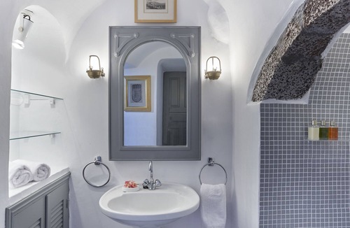 Firostefani House | Nautilus