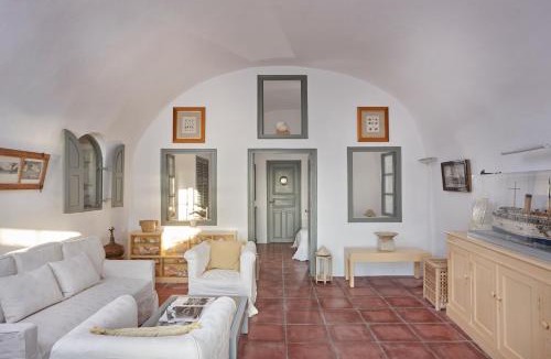 Firostefani Villa | Nautilus Villa