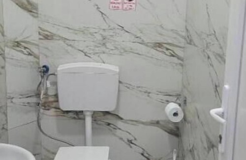 Durres House | NEAR Guest House: Double Room with Park View