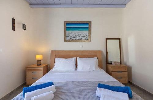 Ornos House | 'Nepheli' Mykonean Suite
