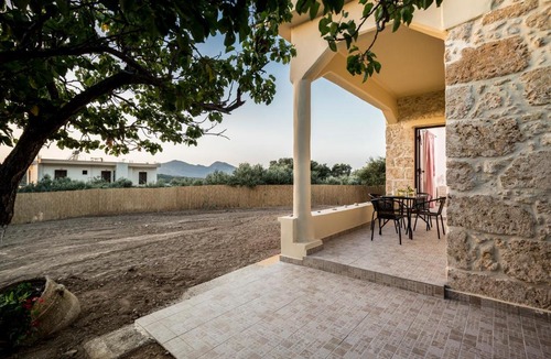 Platanos House | Nepheli Stone House