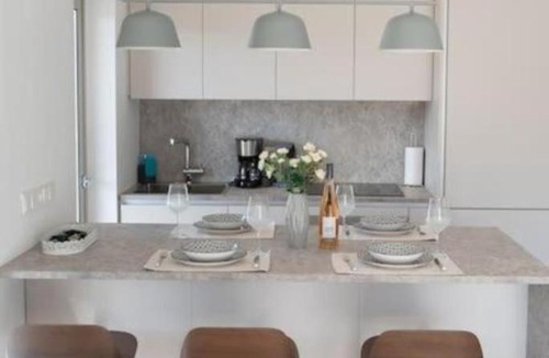 Kaisariani Apartment | New-built apartment close to Athens city centre (Form E1)