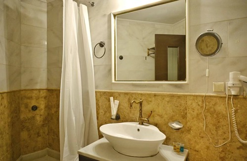 Neos Kosmos Hotel | New Times Home & Hotels