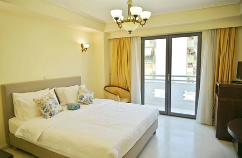Neos Kosmos Hotel | New Times Home & Hotels