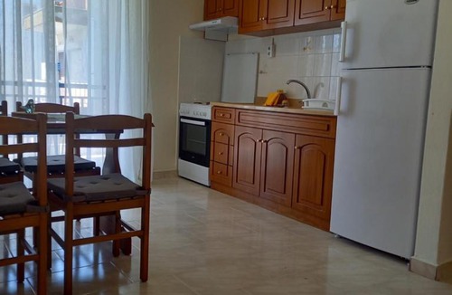 Paralia Dionysiou Apartment | Nicolas Cozy Home