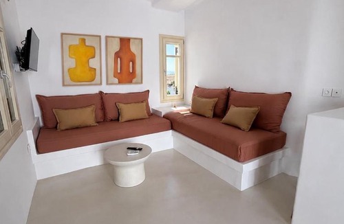 Naousa Apartment | Nicolia Stays Sea View, Jacuzzi, Walk to Centre