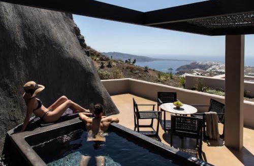 Kamari Apartment | Nimbus Santorini