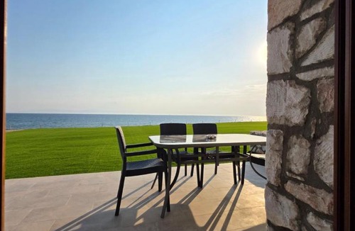 Nea Iraklia House | Nine Muses Hospitality