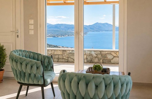 Kymi-Aliveri Apartment | Nireos Coast Evia - Panoramic Seaview Gem
