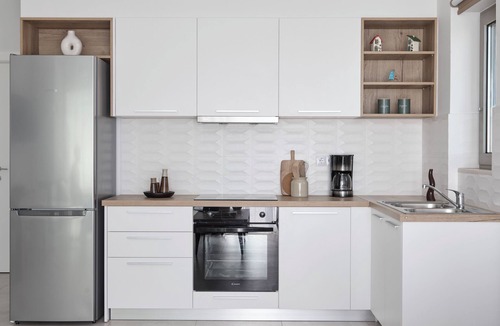 Salamis Apartment | NISIS I – Serene Luxury with Sea View