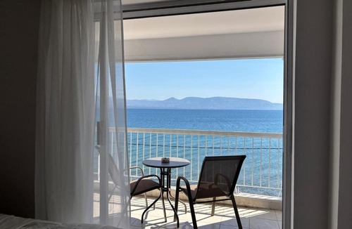 Oropos Apartment | Noy sweet sea