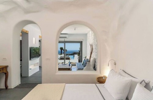Fira Hotel | Numa Santorini