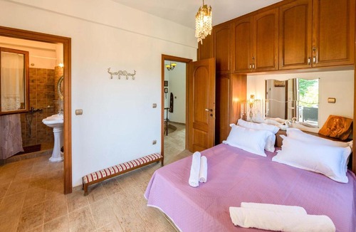 Platrithias Villa | Odyssey's Palace - Escape in Mythical Ithaca