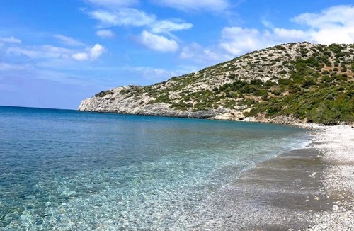 Pythagorio House | Off Grid Romance in Samos