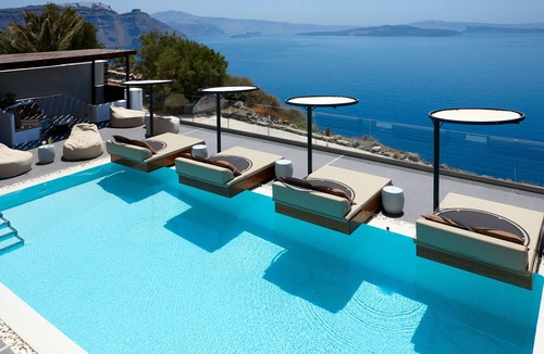 Finikia Hotel | Oia Suites