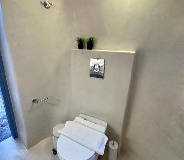 Finikia Villa | Okeanos Suites 3, Sea & Garden View