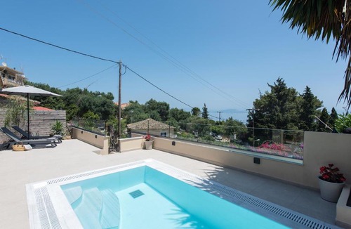 Perama House | Okeanos Villa by Anita Holiday Homes