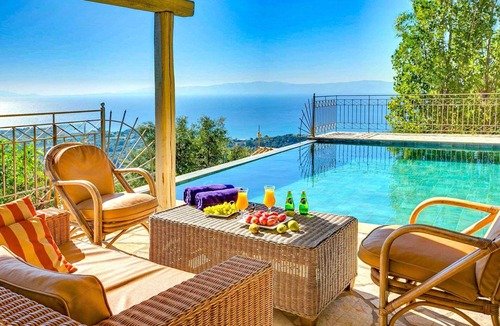 Skala Villa | Old Skala - Villa Oli - Infinity sea view - Serene countryside