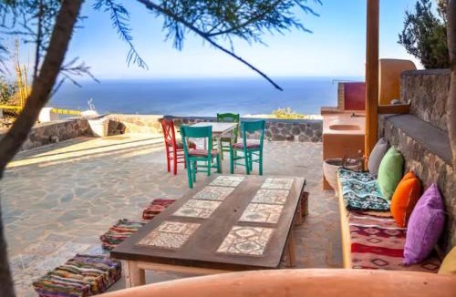 Firostefani House | Olive Leaf Houses