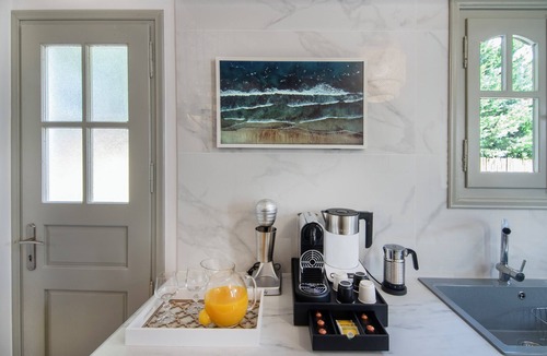 Aegina Town Apartment | Olive Spa House