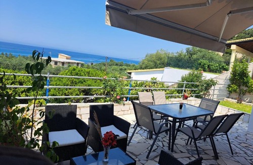 Lygia House | Olive tree villa