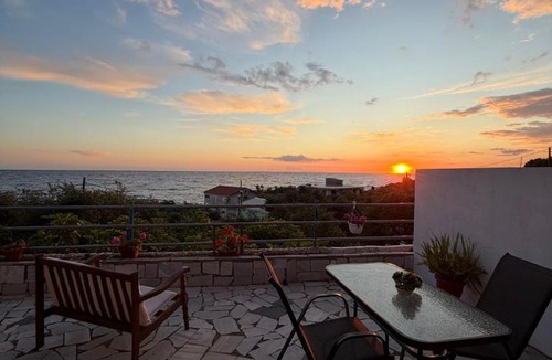 Lygia House | Olive tree villa