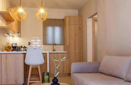 Nafplion City Centre Apartment | OliveVine3 · OliveVine3-Πολυτελές Διαμέρισμα με Θέα Ναύπλιο