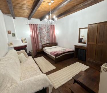 Panteleimon Apartment | Olympia Cozy House